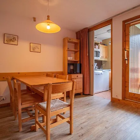 Apartment 3 Avec Balcon, Proches Des Pistes Et De L'esf, Animaux Acceptes - Fr-1-356-316